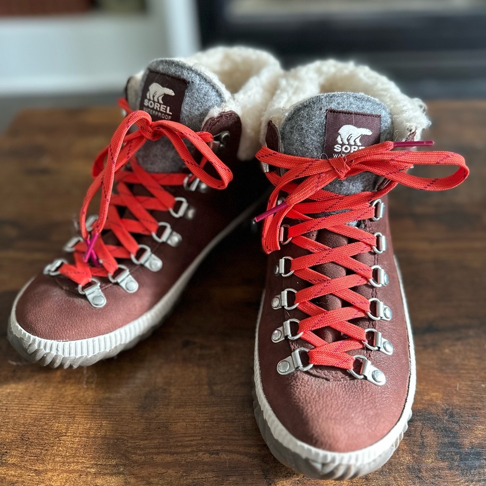 Sorel Booties!
